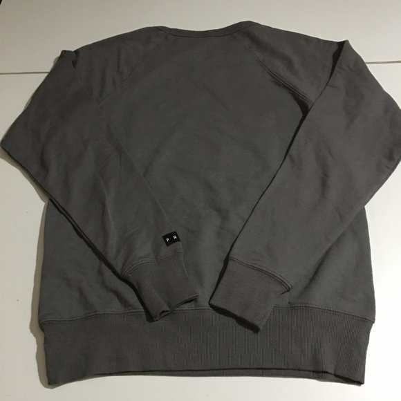 Disney Pride 2022 Pixar Animated Studios Adult XS Gray Sweatshirt - Picture 7 of 11